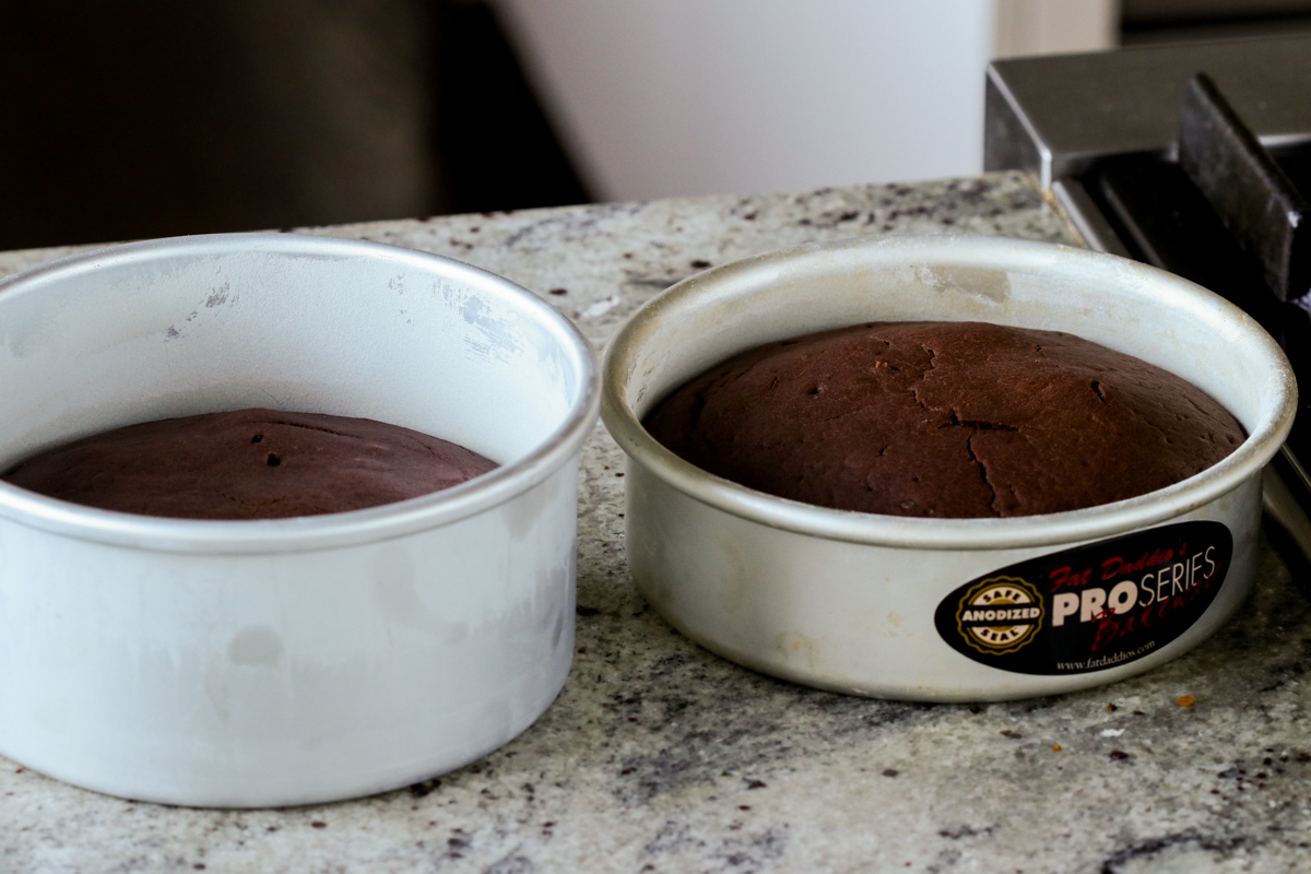 vegan mocha cakes in the pan after baking